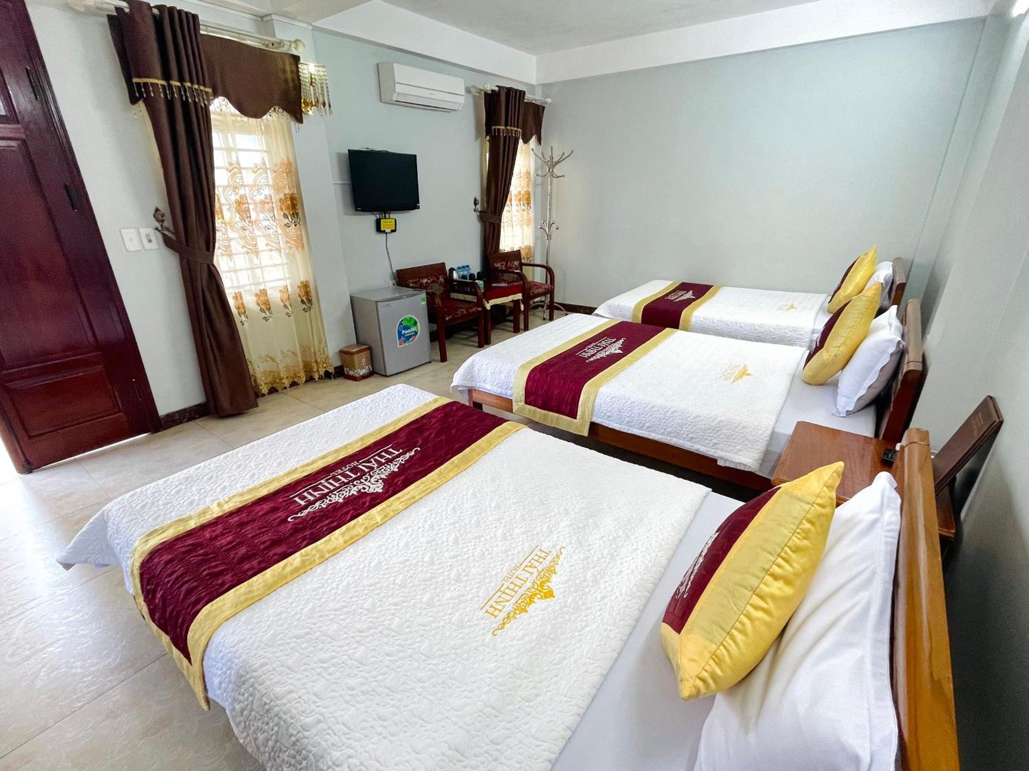 Thai Thinh Hotel Донгван Экстерьер фото