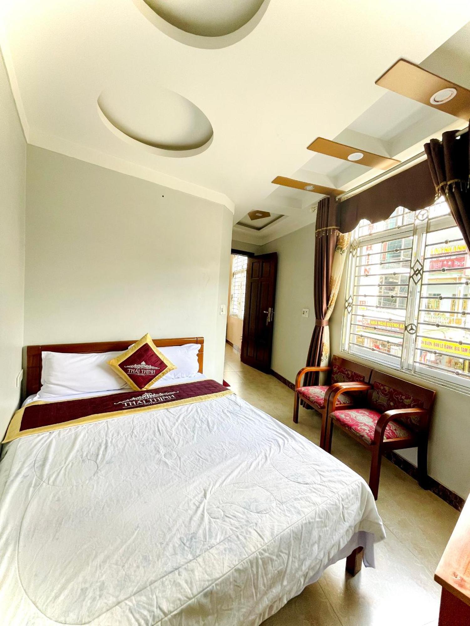 Thai Thinh Hotel Донгван Экстерьер фото
